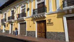 La Casa del Marqués, sede de la tradicional Radio Tarqui, hoy es un centro comercial y cultural