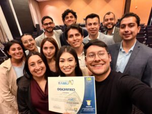 Facultad de Odontología de la UCE, primer lugar en congreso internacional realizado en Perú