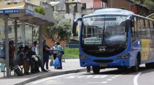 Municipio de Quito y representantes del transporte público instalan mesas técnicas