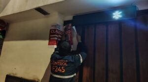Un hostal que operaba como casa de citas frente a un hospital fue clausurado