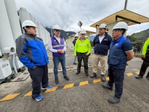 Servicio eléctrico restablecido a nivel nacional