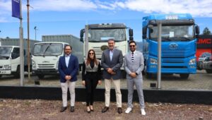 Galmack Truck llega a Sangolquí: volquetas, camiones y excavadoras de hasta 52 toneladas