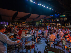 A Guayaquil se lo festejó con Salsa