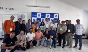 Quince profesionales se entrenan en Método Ponseti