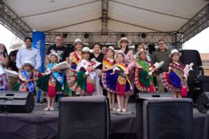 Primer Festival de la Niñez Rural reconoce a las Mini Cholitas